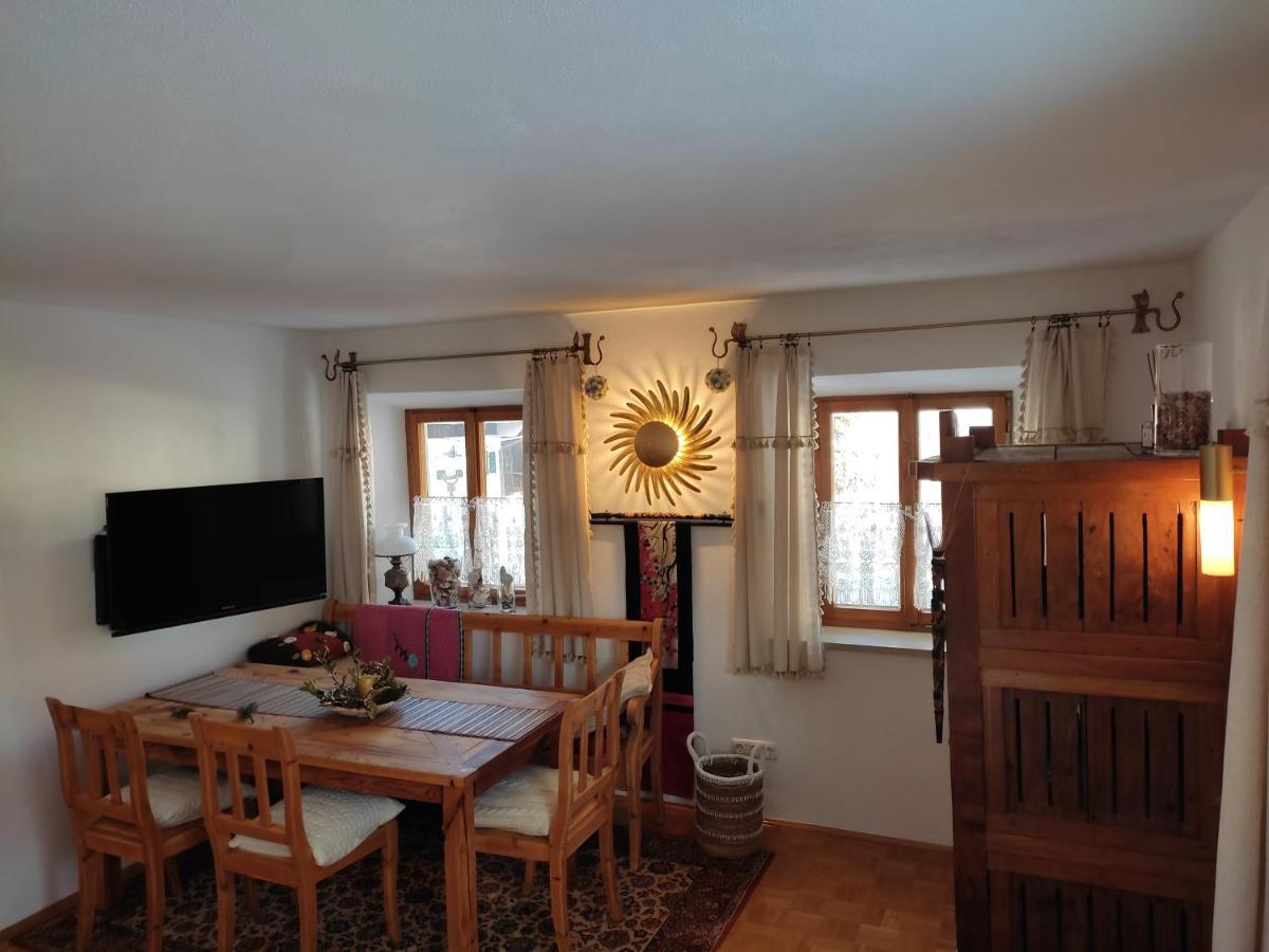 Ferienwohnung Künstlerhaus Weissgerbergütl Marquartstein Exterior foto