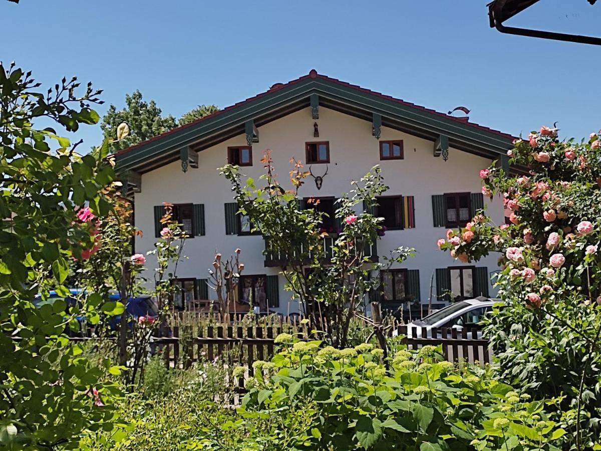 Ferienwohnung Künstlerhaus Weissgerbergütl Marquartstein Exterior foto