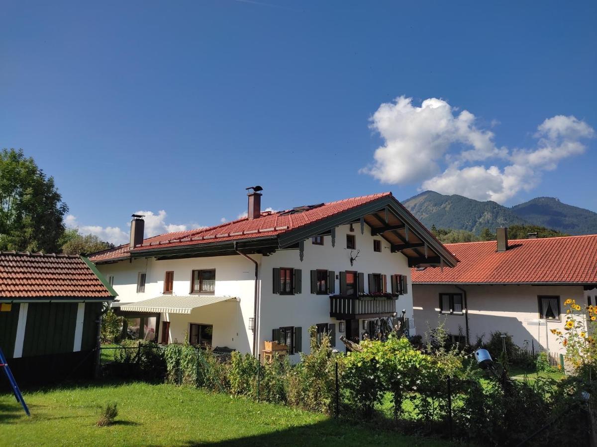 Ferienwohnung Künstlerhaus Weissgerbergütl Marquartstein Exterior foto