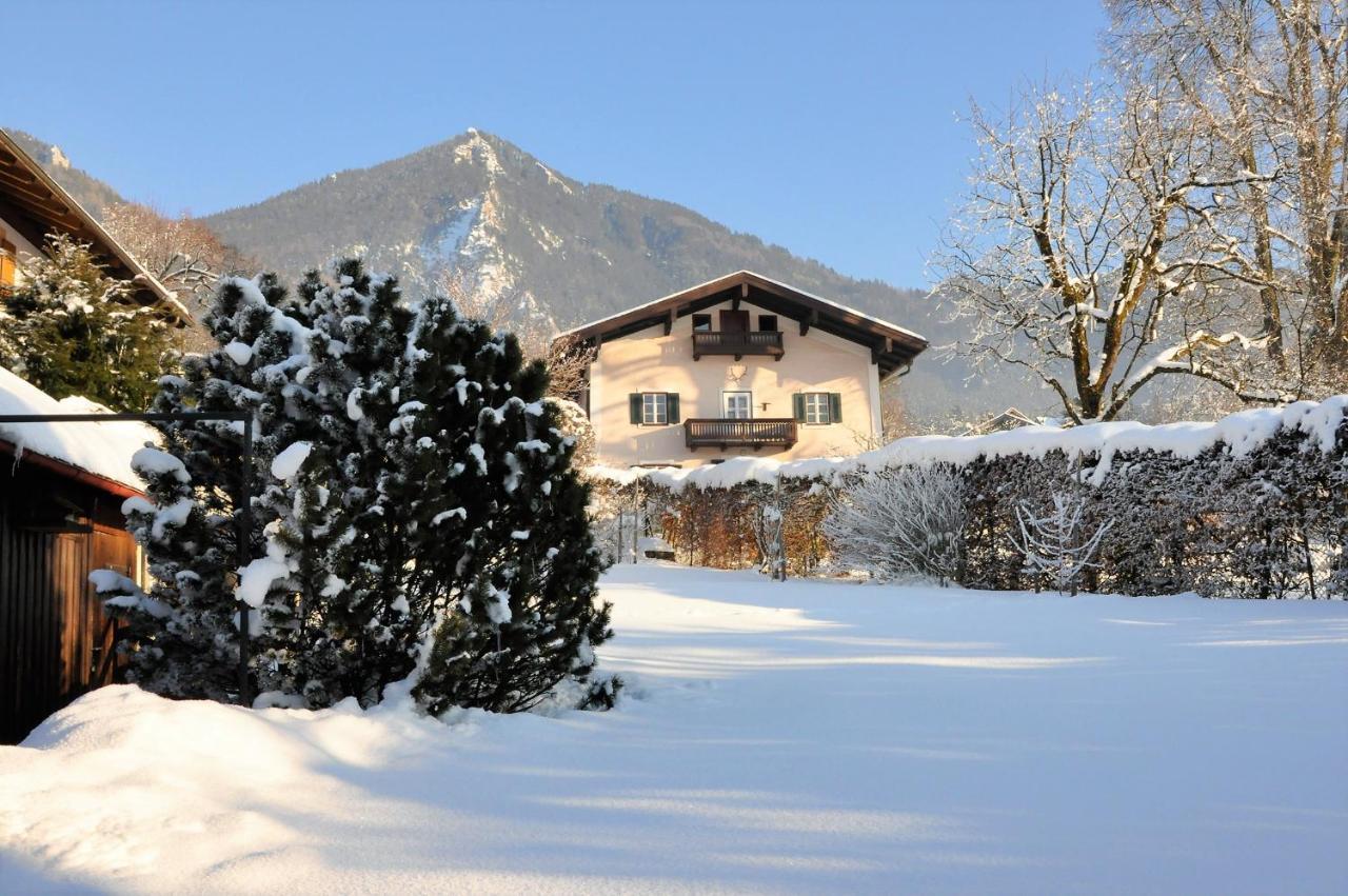 Ferienwohnung Künstlerhaus Weissgerbergütl Marquartstein Exterior foto